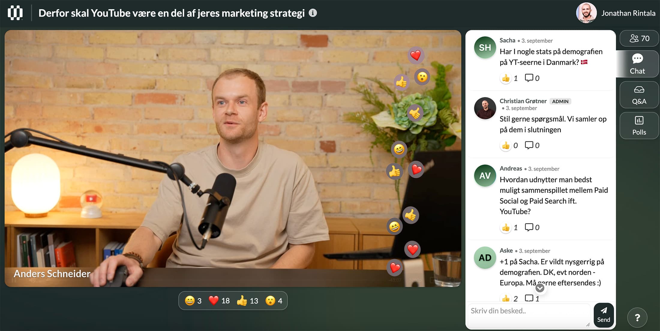 Webinar studio live with interactive emojis in Univid Webinar studio live with interactive emojis in Univid